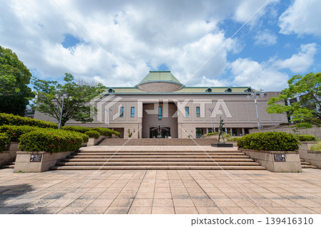 Exterior view of the approach and staircase of the Kagoshima City Museum of Art (fresh greenery and blue sky, Kagoshima City) Exterior view of the approach and staircase of the Kagoshima City Museum of Art (fresh greenery and blue sky, Kagoshima City) 139416310