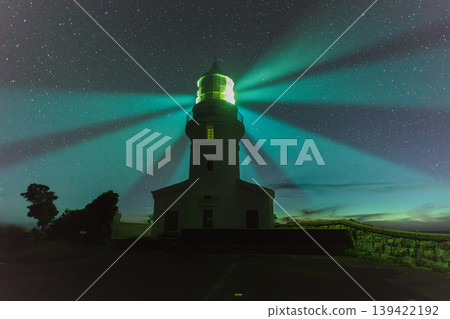 Yakushima Lighthouse, soaring through the midsummer night sky (Summer Yakushima Lighthouse, soaring through the midsummer night sky (Summer 139422192