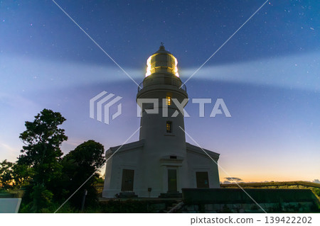 屋久島燈塔,高聳於仲夏夜空(夏季) 屋久島燈塔,高聳於仲夏夜空(夏季) 139422202