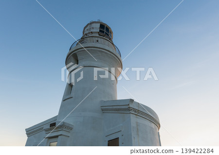 Yakushima Lighthouse, the island where gods reside, sunset view (summer) Yakushima Lighthouse, the island where gods reside, sunset view (summer) 139422284