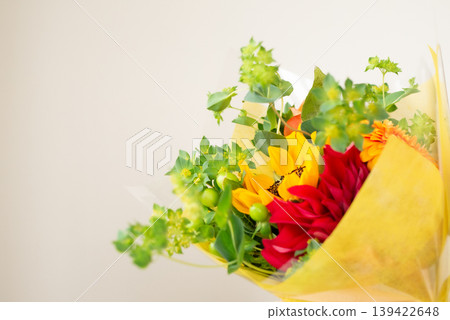 Colorful bouquet of yellow sunflowers [Spring] [Summer] [Autumn] 139422648