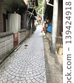 日本古色古香的後巷 | 狹窄的鵝卵石街道和充滿懷舊氣息的小鎮風光 139424918