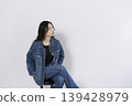 Women in denim fashion 139428979