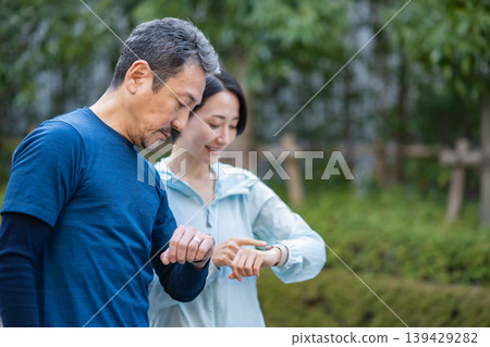 戶外運動的男男女女 139429282