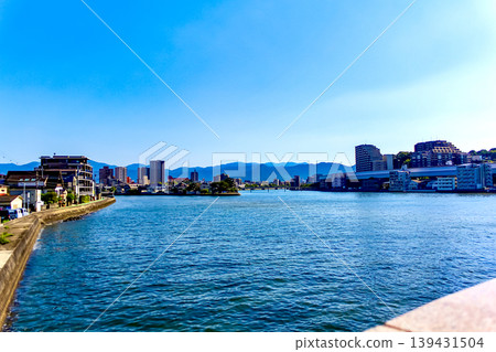 [Fukuoka] Early summer in Fukuoka: Muromi River viewed from Atago Bridge 139431504