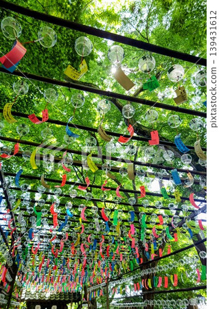 Wind chimes swaying in the breeze Wind chimes swaying in the breeze 139431612