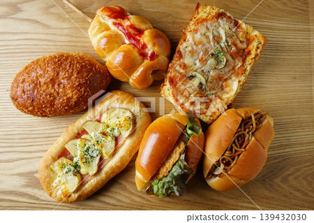 Prepared bread, savory bread Prepared bread, savory bread 139432030