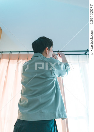 curtain, gents, male 139432077