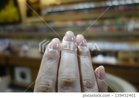 Close-up of manicured nails in a salon setting Close-up of manicured nails in a salon setting 139432401