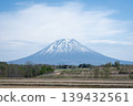 Lingering snow on Mount Yotei in spring (from Niseko town) 139432561