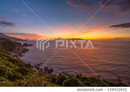 東海日落,暮色,屋久島,眾神居住之地(夏季) 東海日落,暮色,屋久島,眾神居住之地(夏季) 139432632