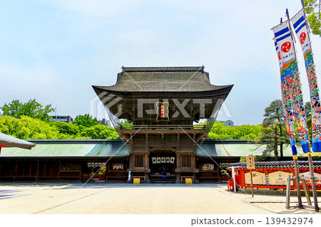 【福岡】福岡初夏:箱崎神社正門 【福岡】福岡初夏:箱崎神社正門 139432974