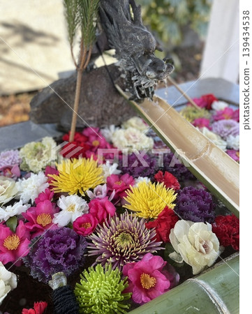 Himejima Shrine Flower Water Basin Himejima Shrine Flower Water Basin 139434538