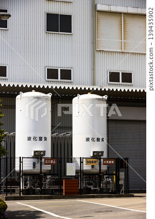 高壓氣體製造廠:液態氧、液態氮 高壓氣體製造廠:液態氧、液態氮 139435902