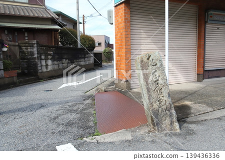 石石寶殿的指示牌(兵庫縣高砂市岩石寶殿站) 石石寶殿的指示牌(兵庫縣高砂市岩石寶殿站) 139436336