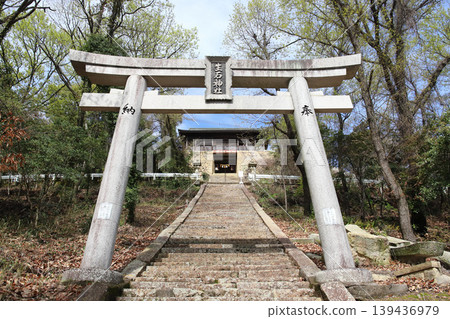大石神社東側入口的石階和鳥居（兵庫縣高砂市） 139436979