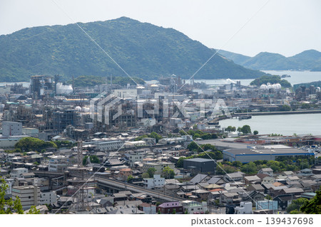 A very beautiful landscape of the industrial complex in Shunan City, Yamaguchi Prefecture, Japan. 139437698