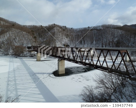 Frozen Lake Ikarigawa and Ikarigawa Bridge (Nikko City, Tochigi Prefecture) 139437749