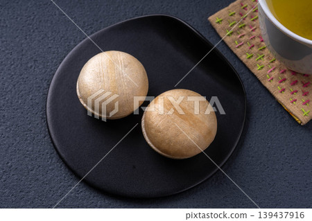 Matcha Monaka Matcha Monaka 139437916