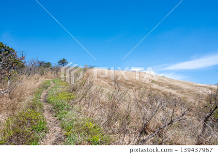 A very beautiful landscape of Mt. Sanpei in Maniwa City, Okayama Prefecture, Japan A very beautiful landscape of Mt. Sanpei in Maniwa City, Okayama Prefecture, Japan 139437967
