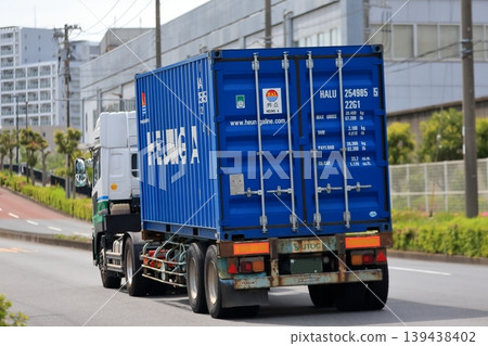 Trailer truck image Trailer truck image 139438402
