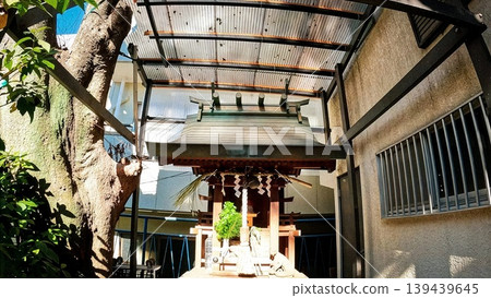 A subsidiary shrine within the grounds of Yoriki Shrine, located in the city. A subsidiary shrine within the grounds of Yoriki Shrine, located in the city. 139439645