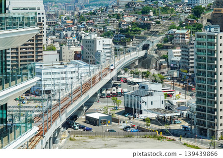 西九州新幹線海鷗號列車抵達長崎站的場景(攝於 2026 年 5 月)。 西九州新幹線海鷗號列車抵達長崎站的場景(攝於 2026 年 5 月)。 139439866