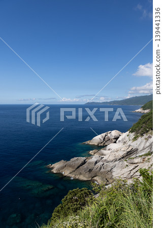 屋久島湛藍的天空與大海 屋久島湛藍的天空與大海 139441336