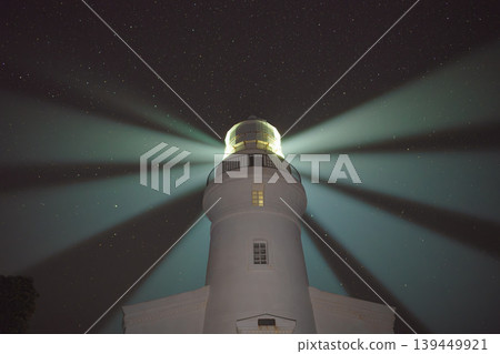 Yakushima Lighthouse: Light dancing in the night sky (Autumn) Yakushima Lighthouse: Light dancing in the night sky (Autumn) 139449921