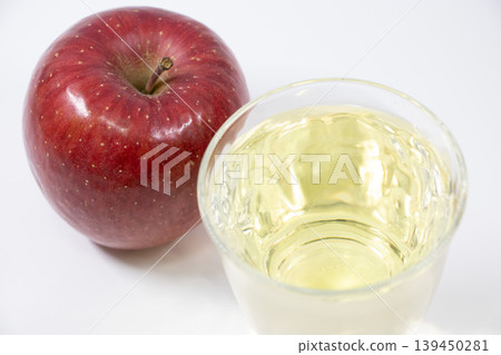 Apple cider vinegar Apple cider vinegar 139450281
