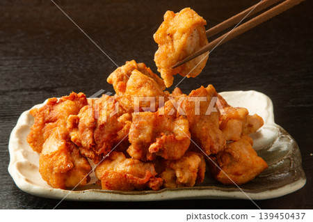 炸雞 139450437