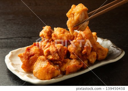 Deep-fried chicken Deep-fried chicken 139450438