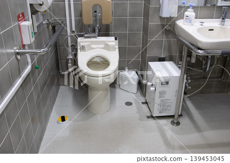 Multipurpose restroom 139453045