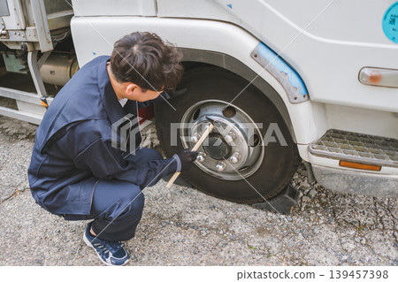 卡車 檢查 打勾 139457398