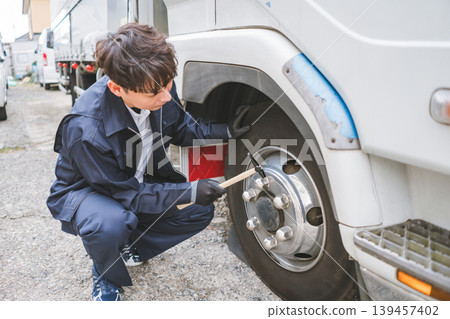truck, check, checkup 139457402