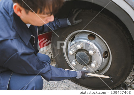truck, check, checkup 139457408