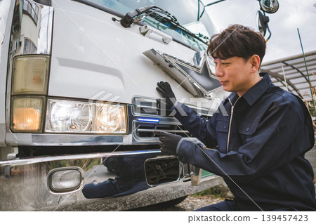 truck, gents, male 139457423