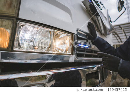 truck, check, checkup 139457425