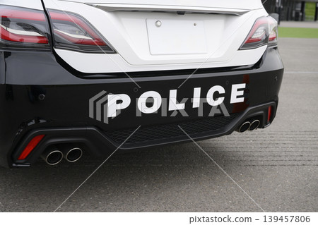 Image of a police car Image of a police car 139457806