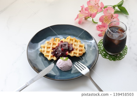 Waffle Waffle 139458503