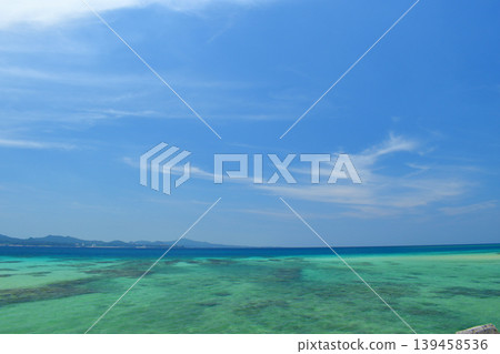 美麗的湛藍海空 / 沖繩縣名護市 美麗的湛藍海空 / 沖繩縣名護市 139458536