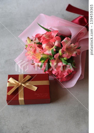 花束和禮物 花束和禮物 139459365