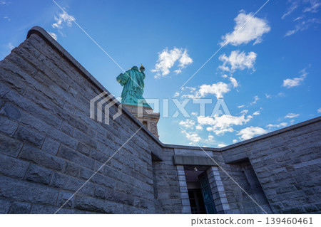 自由女神像的背部極具挑釁性 自由女神像的背部極具挑釁性 139460461