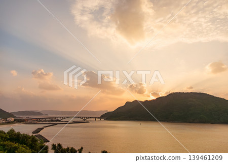 A sunrise over Geruma Island, as seen from Amagi Observatory on Aka Island. Aka Island, Kerama Islands, Shimajiri District, Okinawa Prefecture 2025 139461209