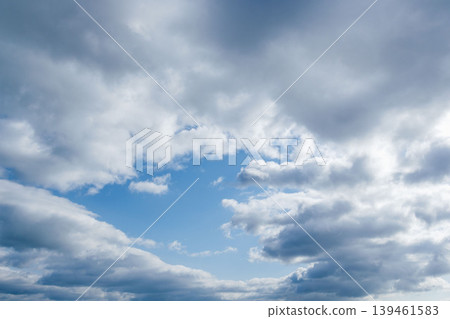 春天的開始:湛藍的天空,朵朵白雲 05 春天的開始:湛藍的天空,朵朵白雲 05 139461583