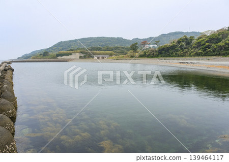 Hayasaki Beach, located at the southern tip of Ikitsuki Island Hayasaki Beach, located at the southern tip of Ikitsuki Island 139464117