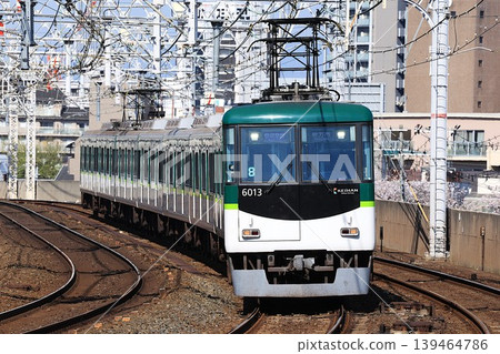 [Keihan Railway] 6000 series Rapid Express (Keihan Main Line: Nishisansho Station) 139464786