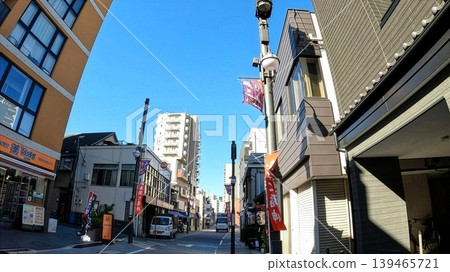 古老的東海道，北品川商店街，一條陽光明媚的街道。 139465721