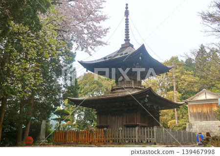 花岡八幡宮及其多層寶塔（山口縣久田松市） 139467998