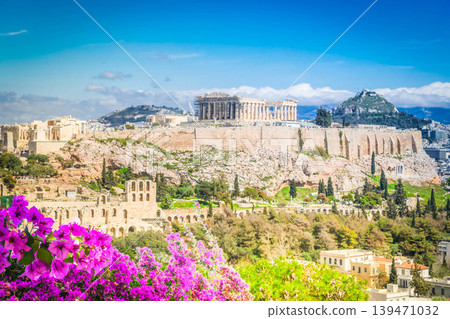Famous skyline of Athens, Greece Famous skyline of Athens, Greece 139471032